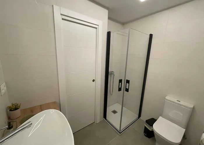 Sdb Lagunillas شقة مالقة